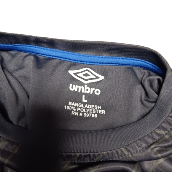 UMBRO ITALIA MEN'S SIZE LARGE BLACK WORLD CUP SOCCER JERSEY. - Picture 3 of 5